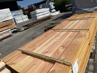 Ca. 76x Douglas Wisselsponning/Halfhoutsrabat, 18x190mm, lengte 400cm